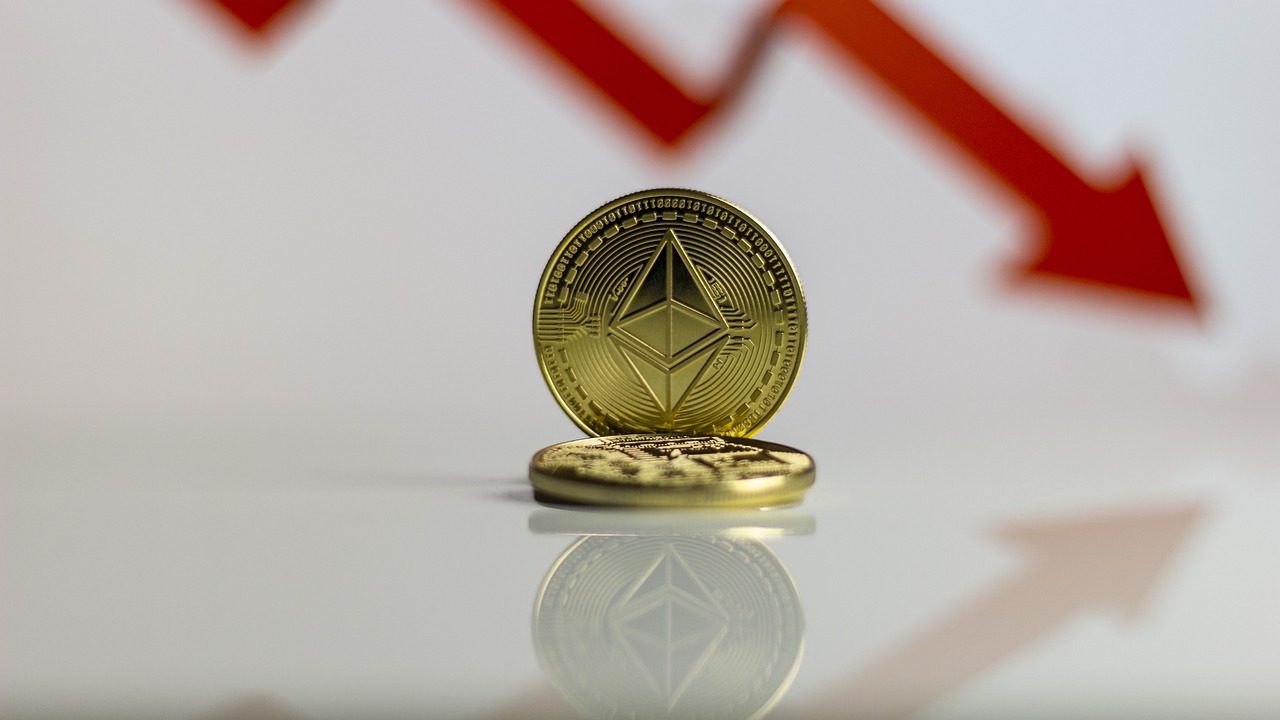 Understanding the Challenges of Privacy in Blockchain Systems